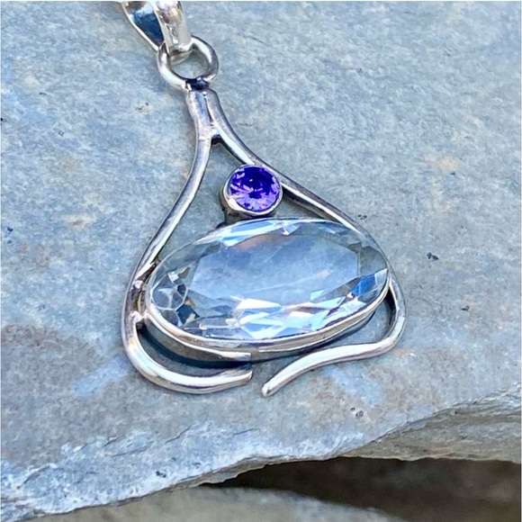 White Topaz & Amethyst Necklace - Picture 3 of 15